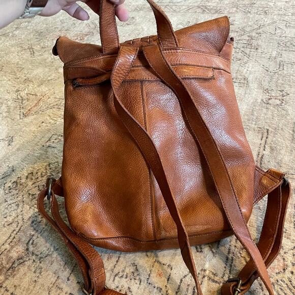 Vilenca Holland ANTHRO Brown Leather Flap Backpack with Laptop Compartment GUC - Picture 10 of 15